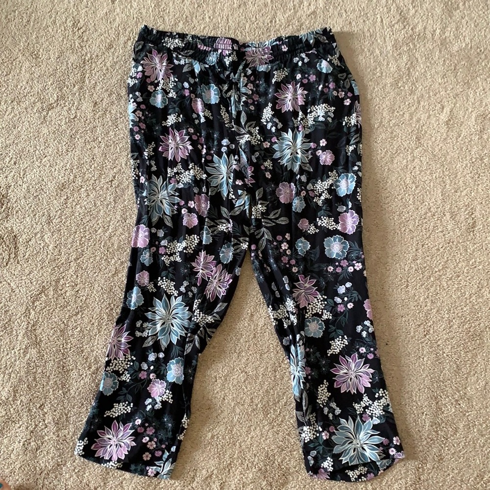 LOFT FLORAL PANTS